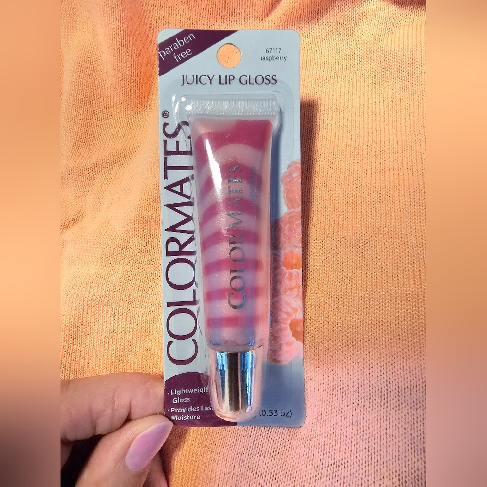 2/$20 COLORMATES Makeup Bundle - Picture 4 of 9
